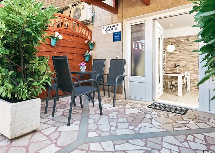Apartment Carmen